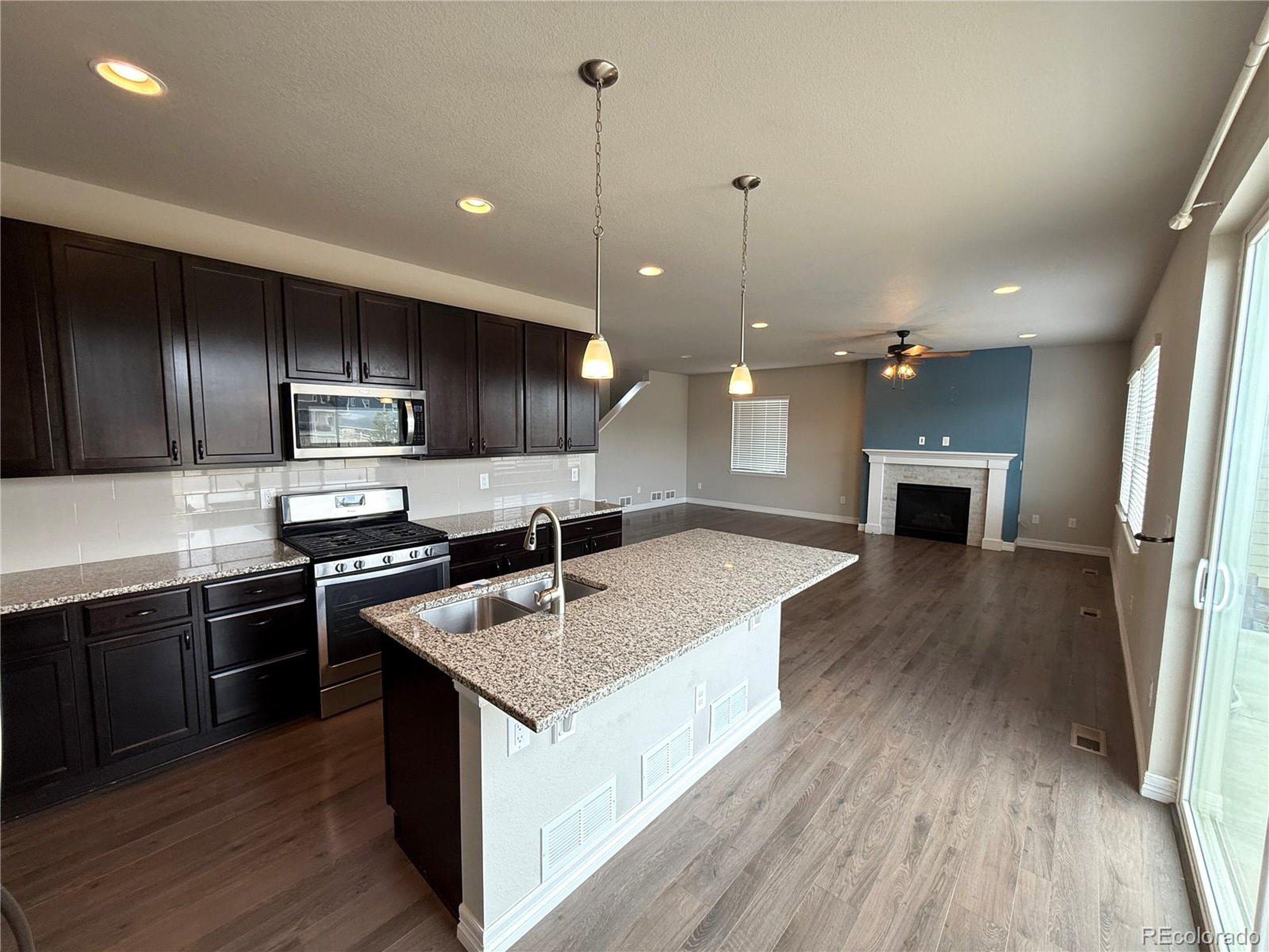 7324 S Scottsburg Way