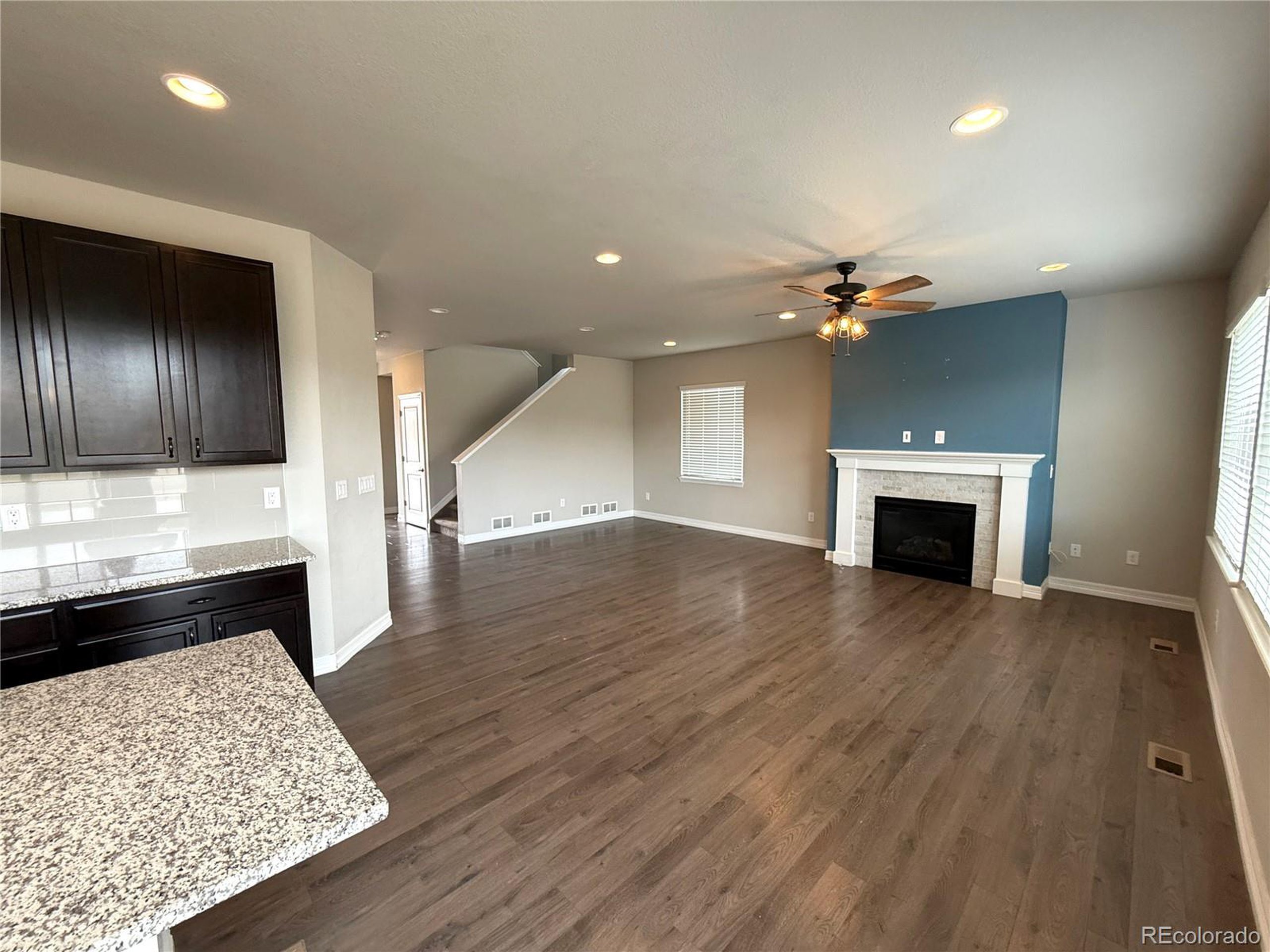 7324 S Scottsburg Way