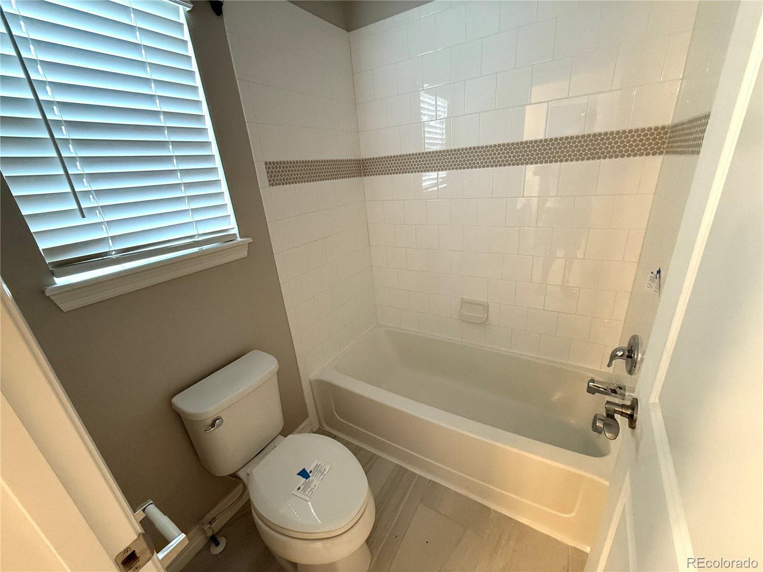 7324 S Scottsburg Way