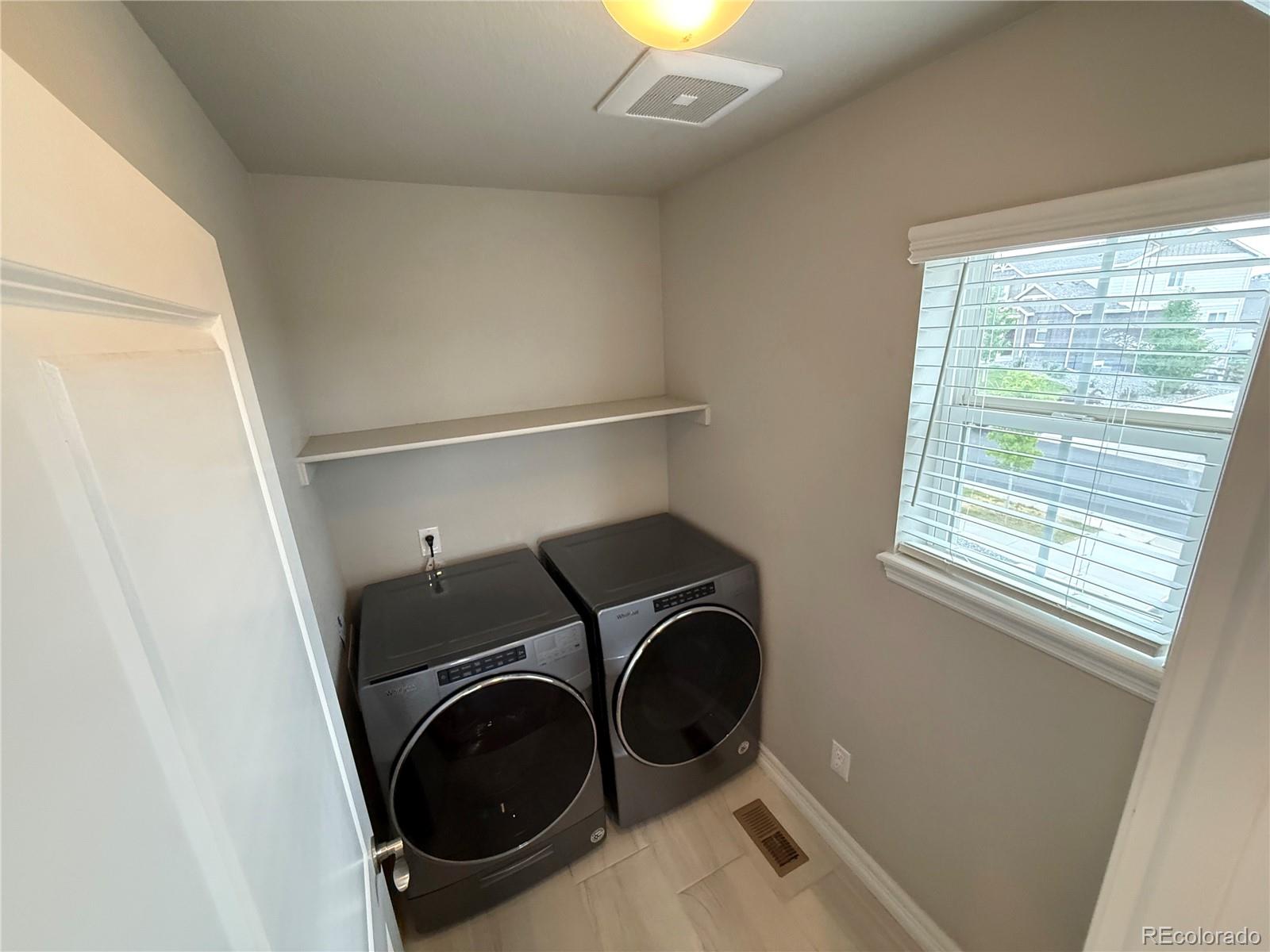 7324 S Scottsburg Way