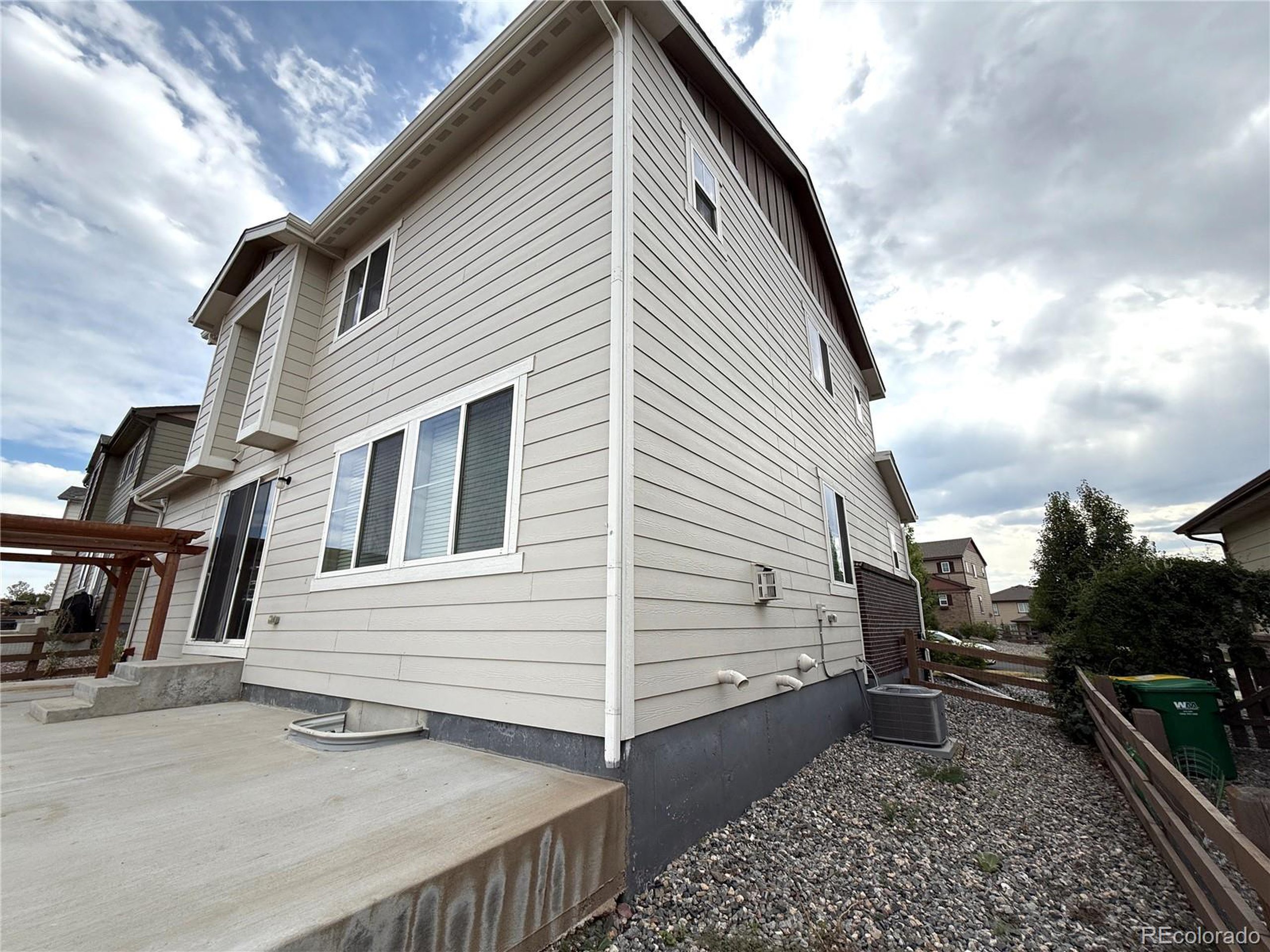 7324 S Scottsburg Way