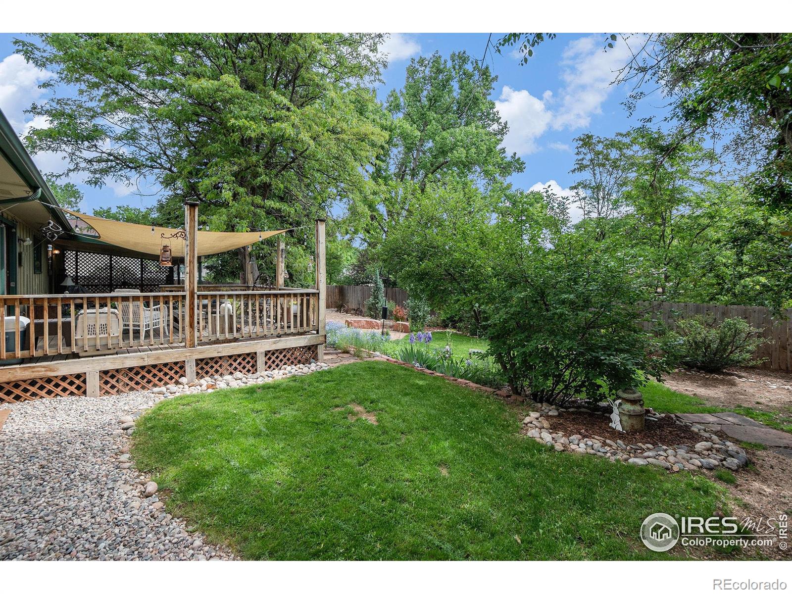 2420 Sheffield Circle E