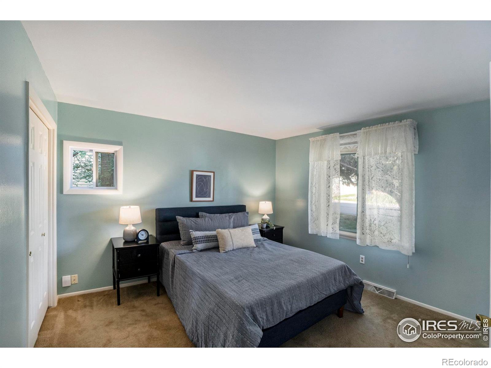 2420 Sheffield Circle E