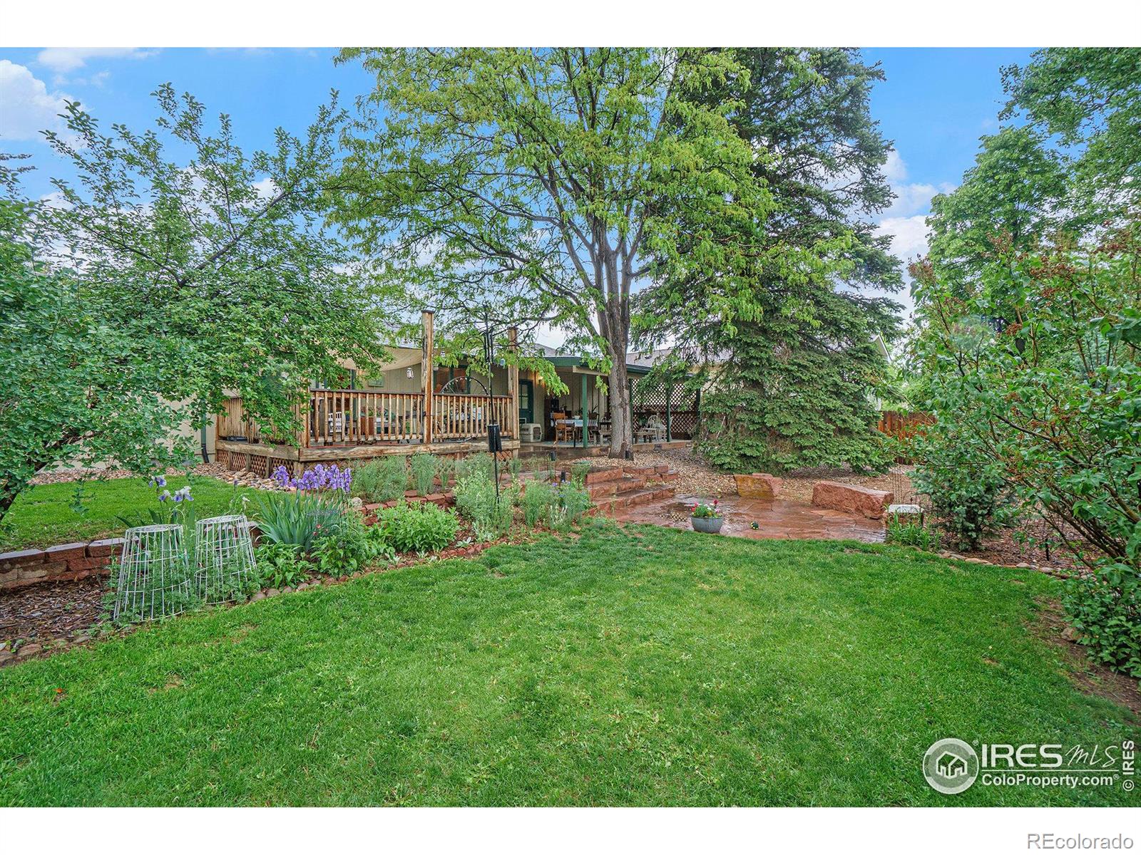 2420 Sheffield Circle E