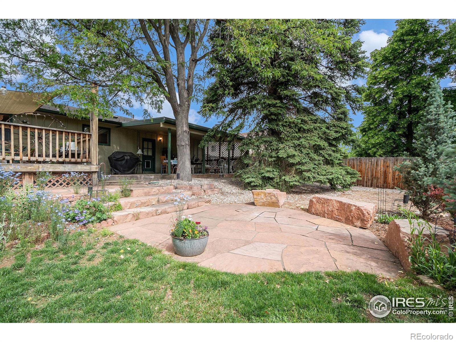 2420 Sheffield Circle E