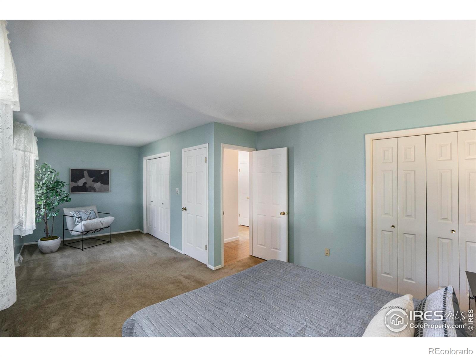 2420 Sheffield Circle E