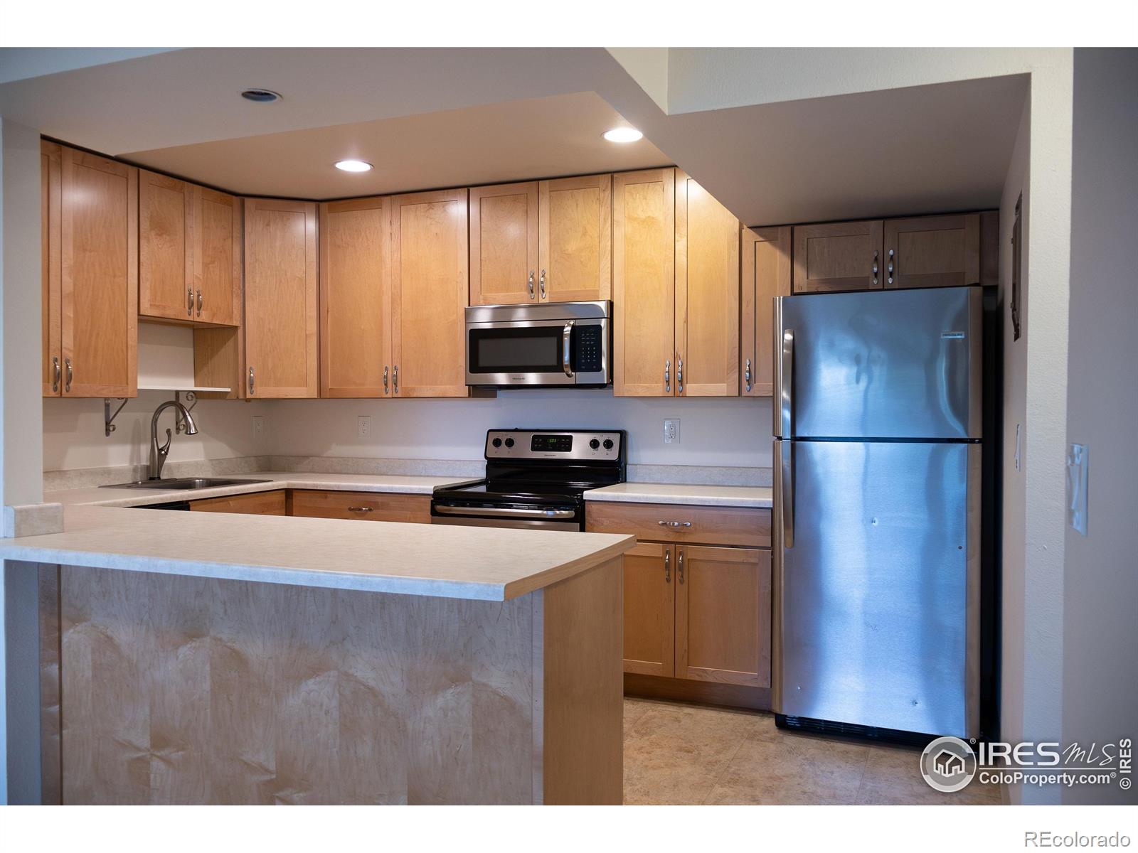 3150 Iris Avenue Unit: 303