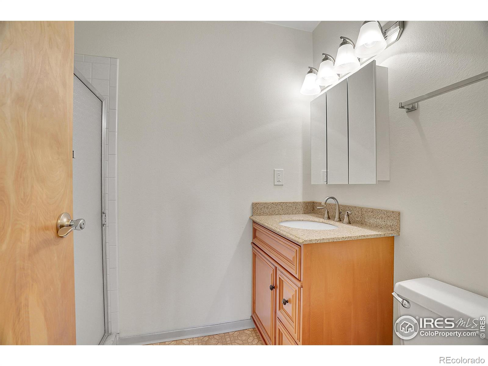 3150 Iris Avenue Unit: 303