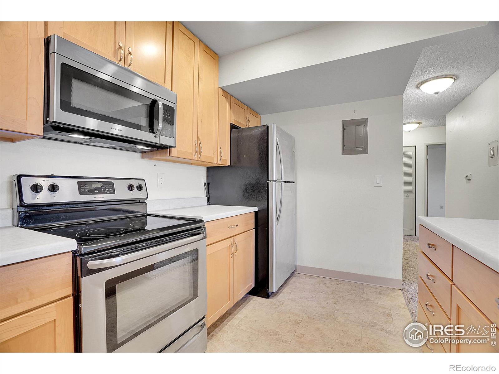 3150 Iris Avenue Unit: 303