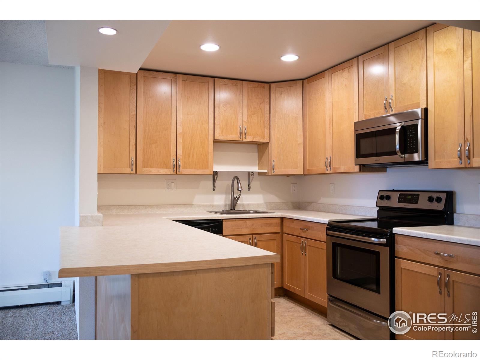 3150 Iris Avenue Unit: 303