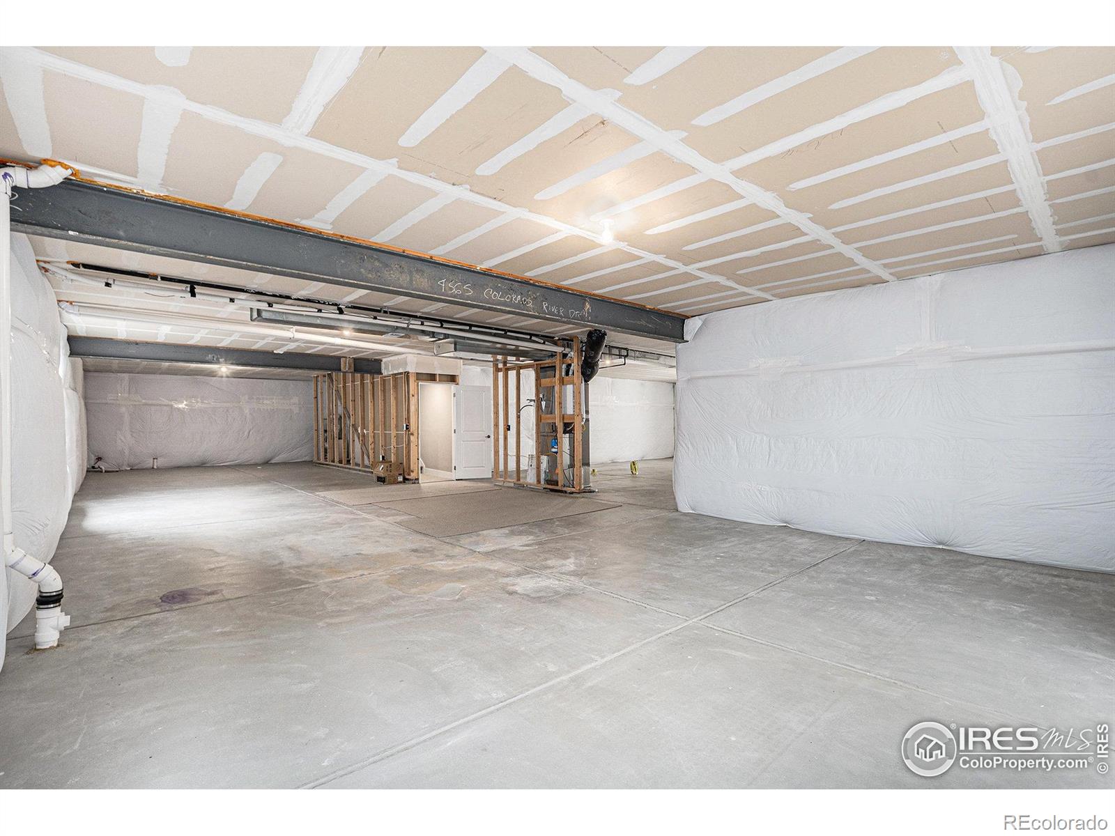 4565 Colorado River Drive