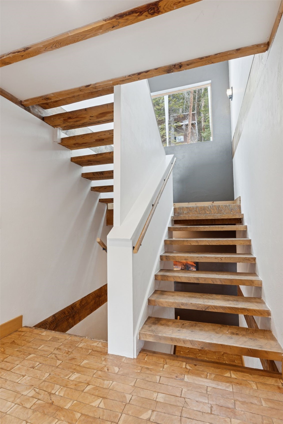 353 Bullion Mine ROAD