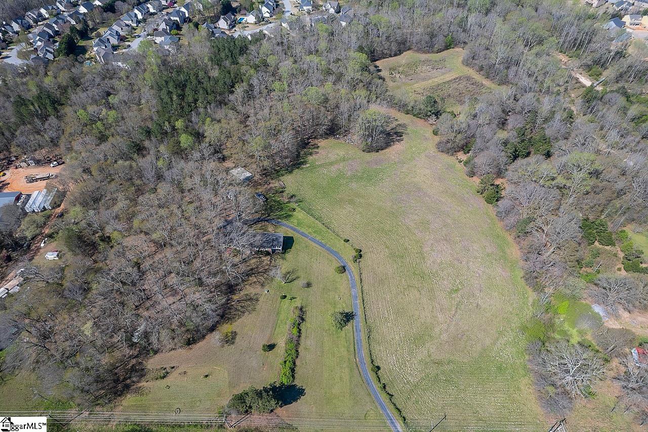 1104 Neely Ferry Road