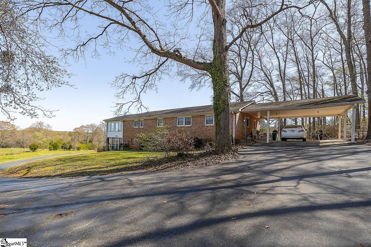 1104 Neely Ferry Road