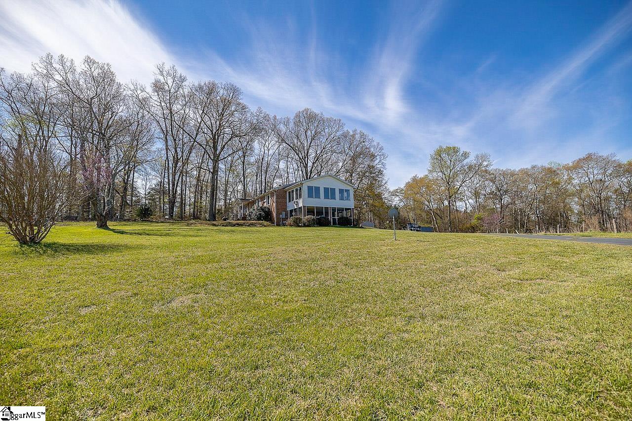 1104 Neely Ferry Road