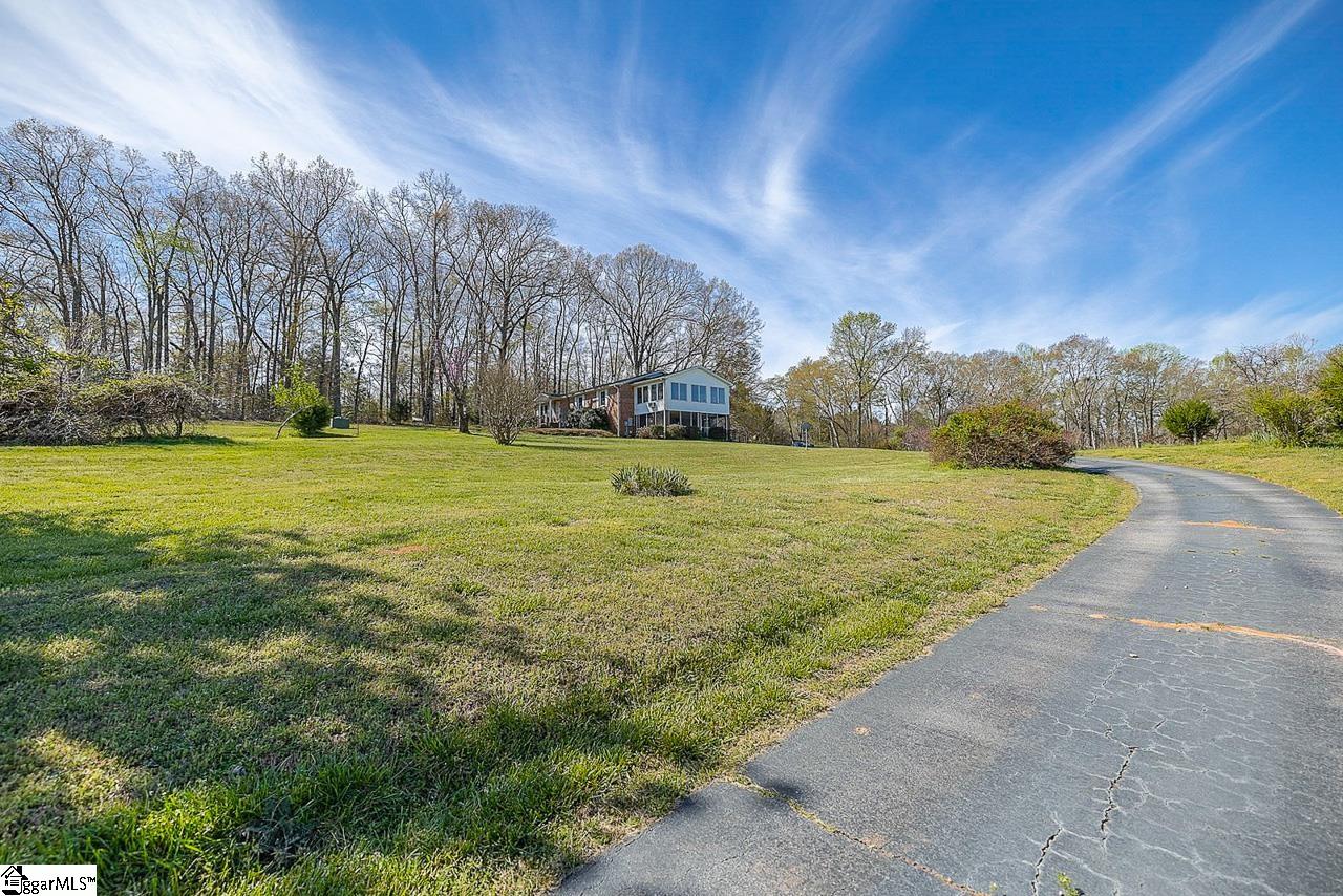 1104 Neely Ferry Road