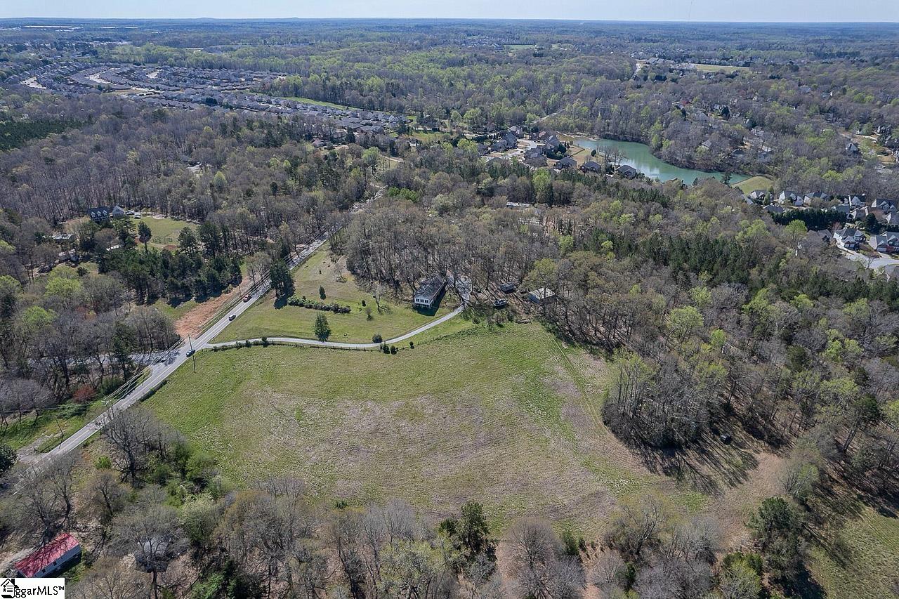 1104 Neely Ferry Road