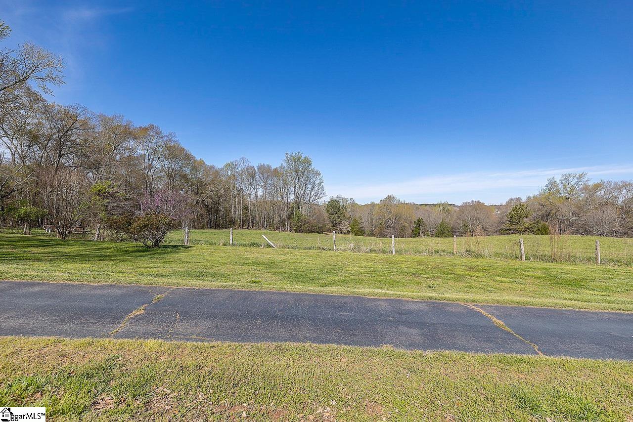 1104 Neely Ferry Road