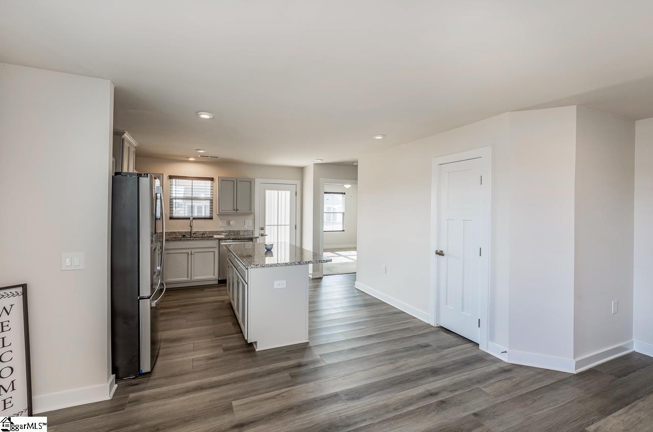 503 Roan Creek Trail