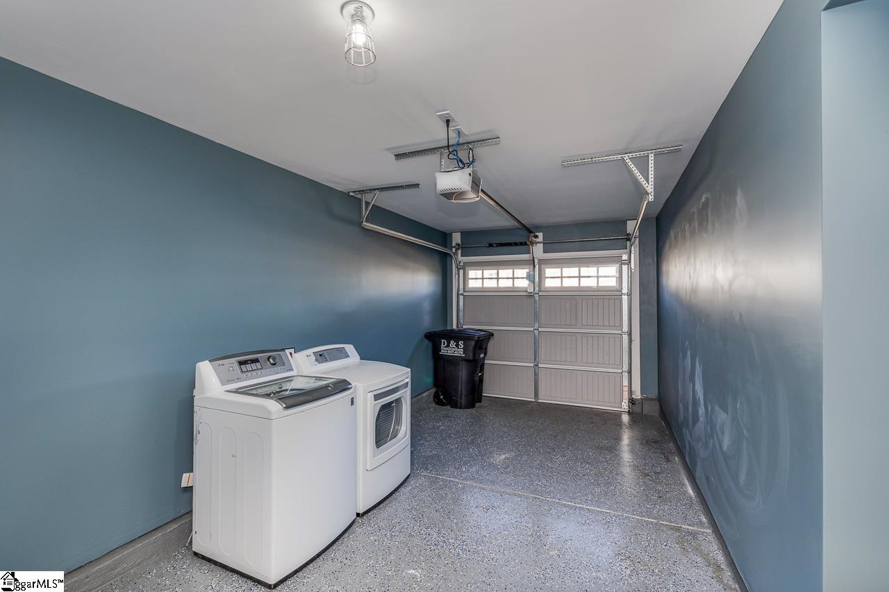 503 Roan Creek Trail
