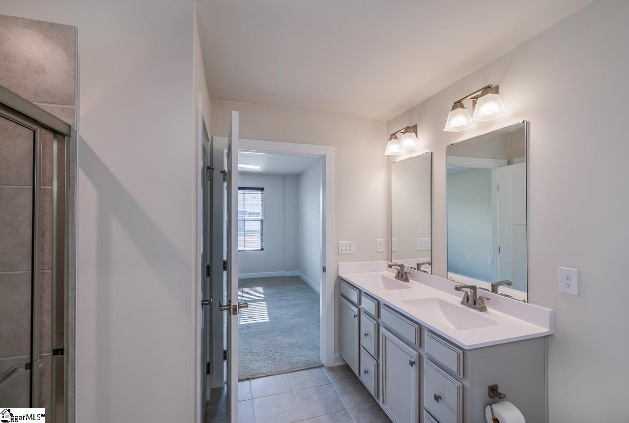503 Roan Creek Trail