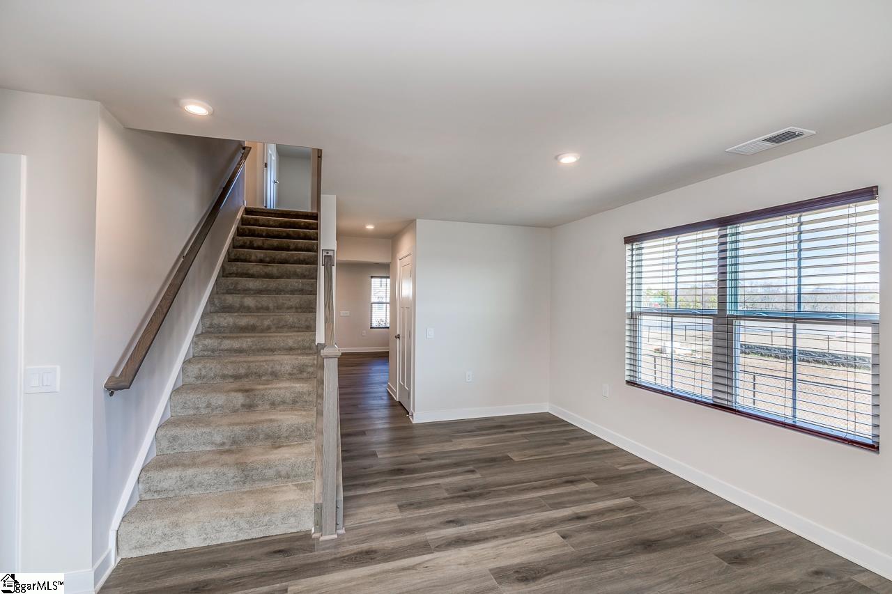 503 Roan Creek Trail