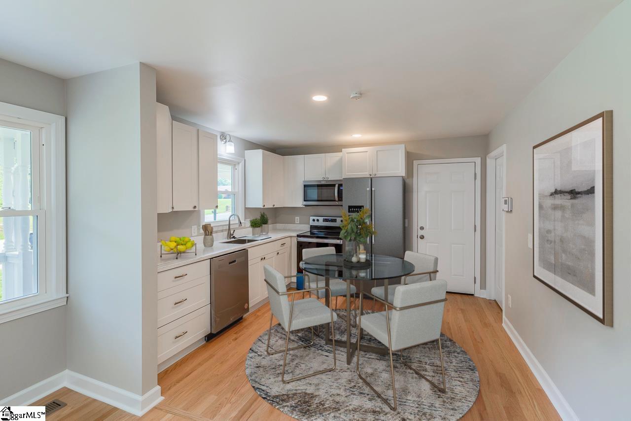 109 Edgewood Drive