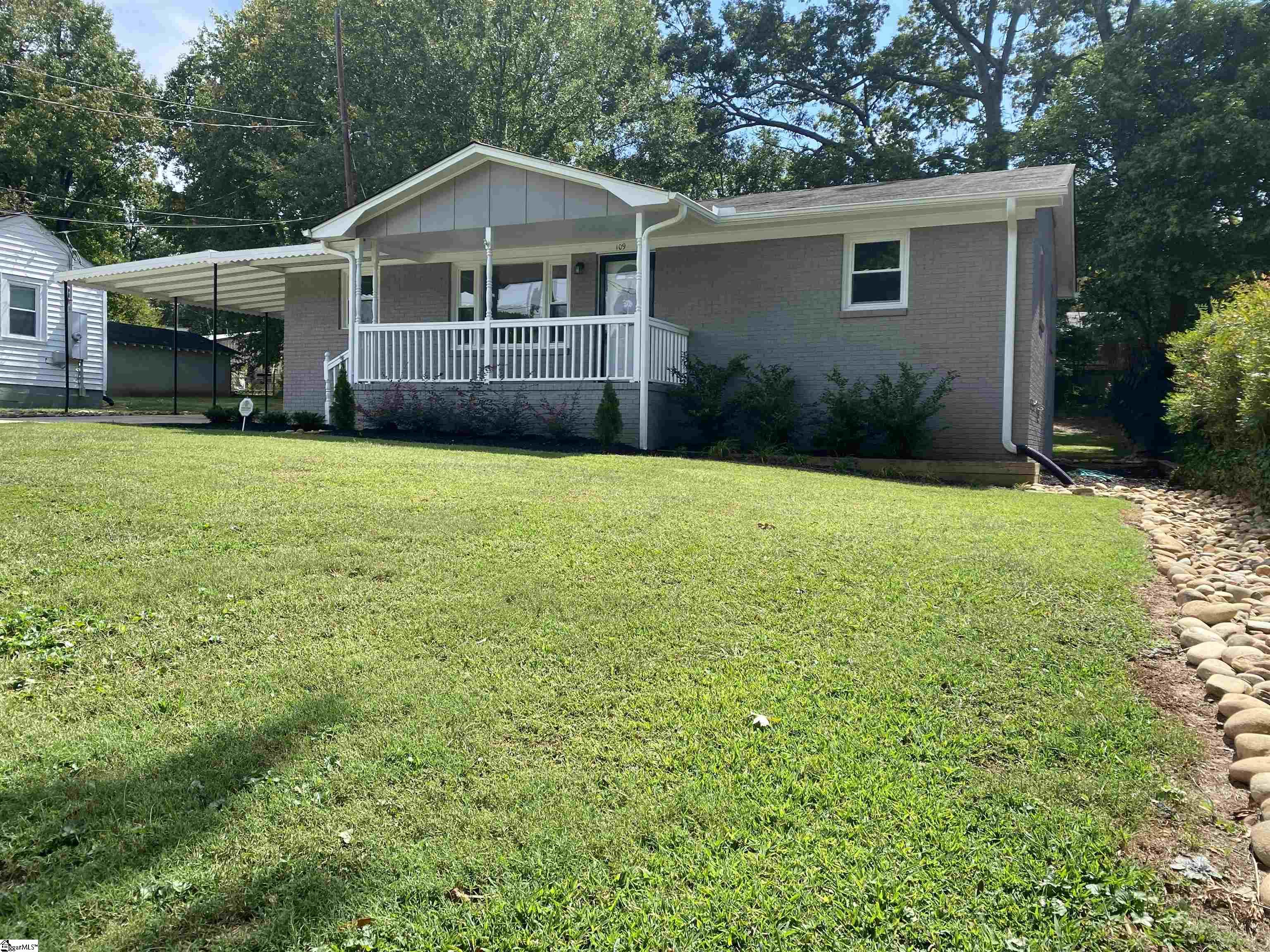 109 Edgewood Drive