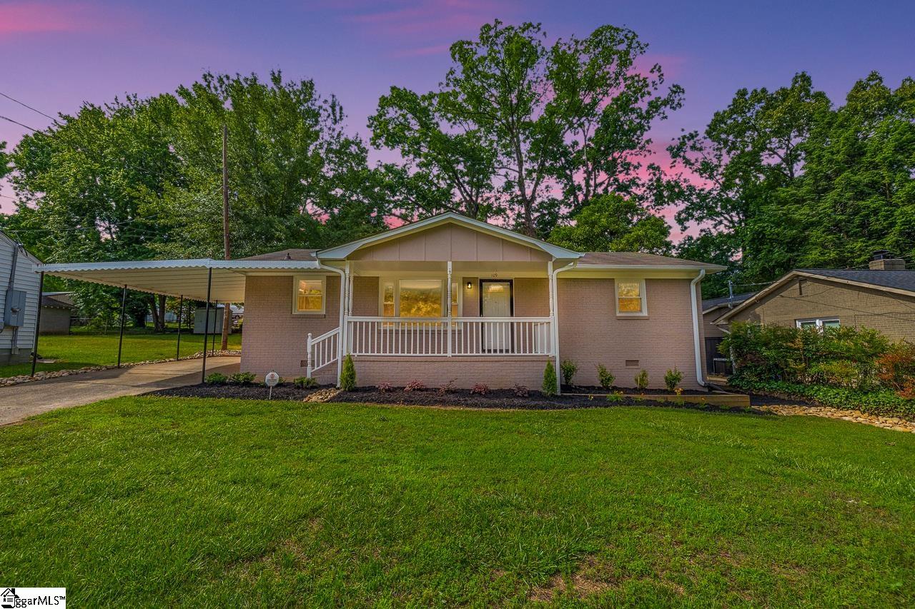 109 Edgewood Drive