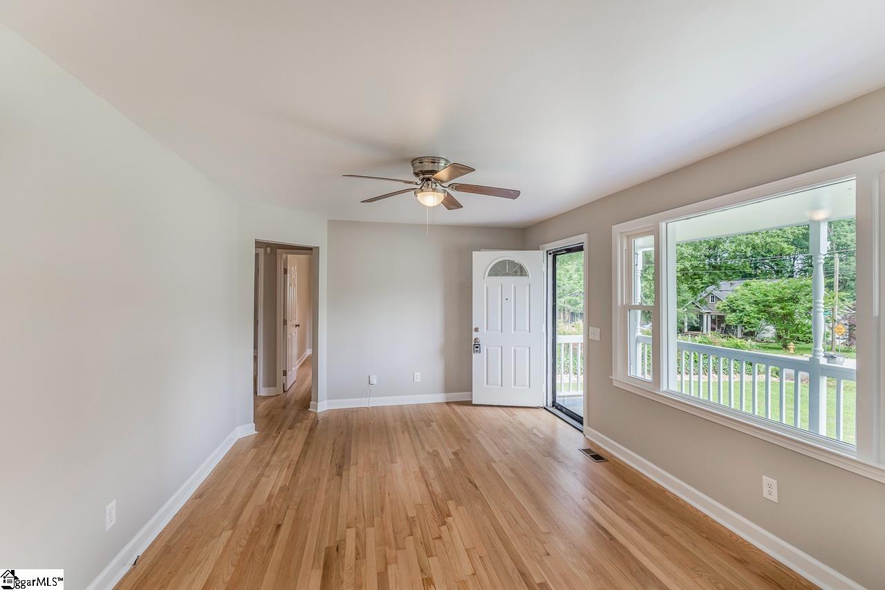 109 Edgewood Drive