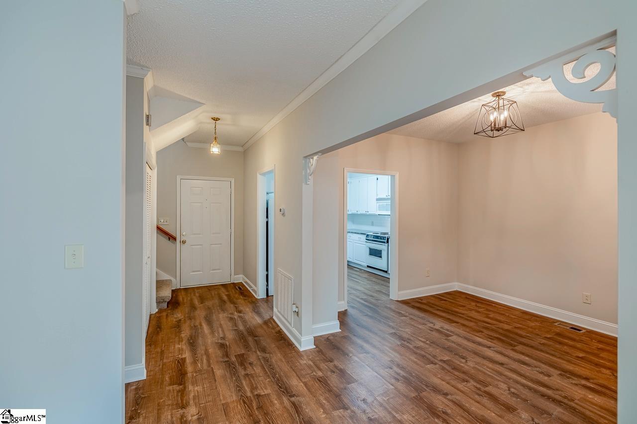 103 Heritage Lake Forest Drive