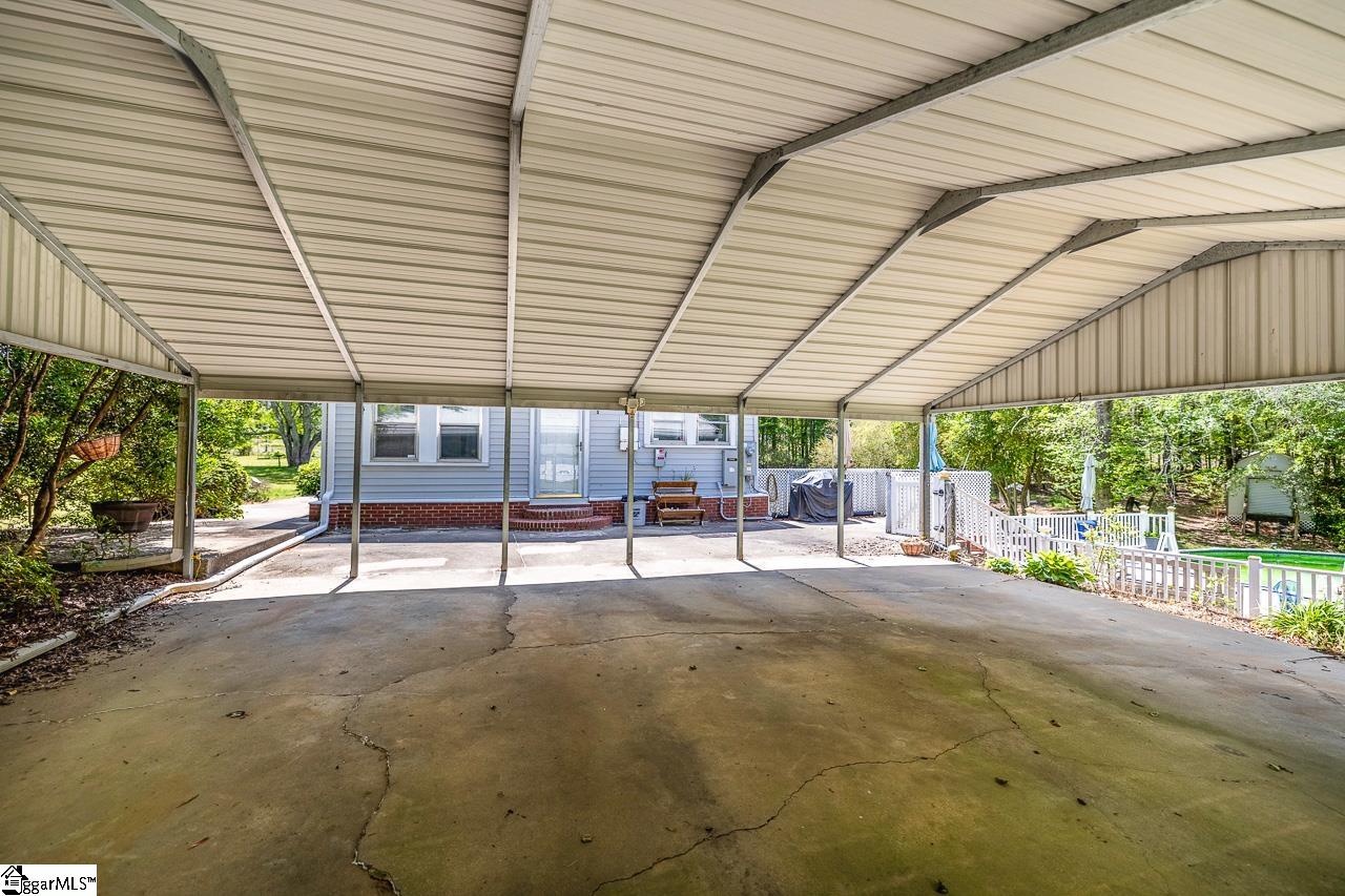 10676 Augusta Road