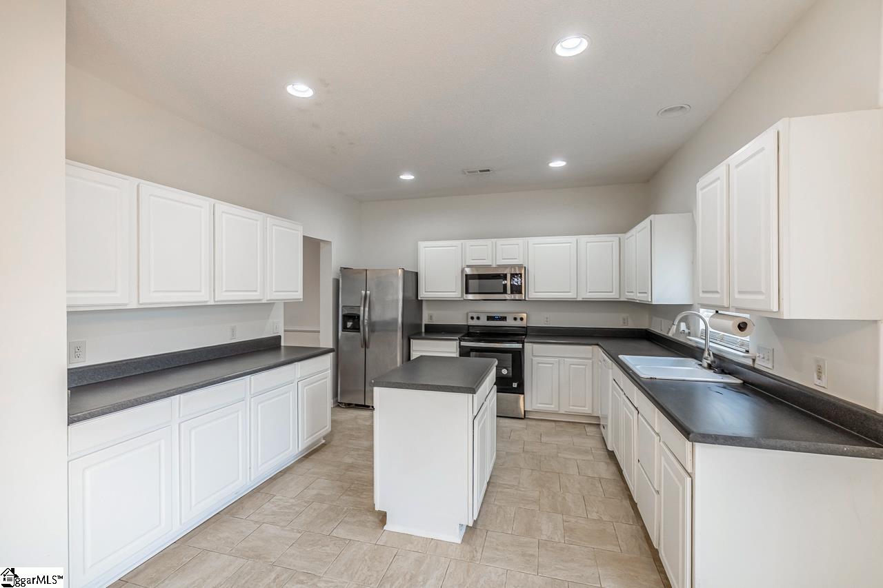 19 Hartwell Drive