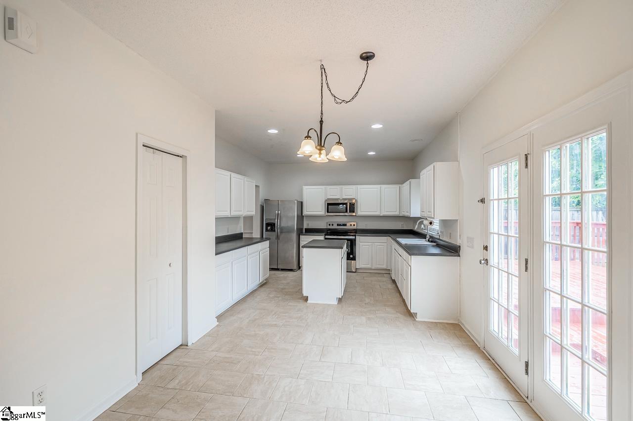 19 Hartwell Drive