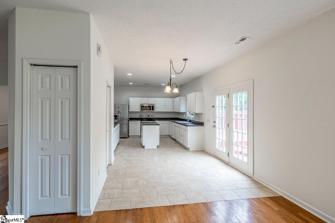 19 Hartwell Drive
