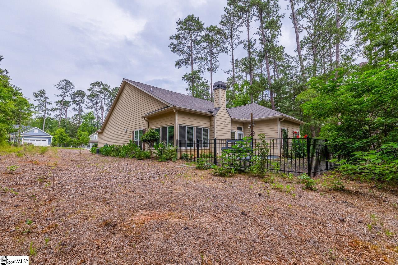 331 Pro Circle, McCormick