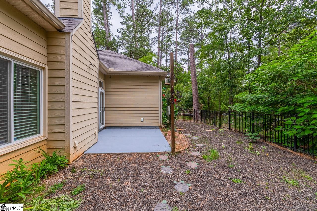 331 Pro Circle, McCormick