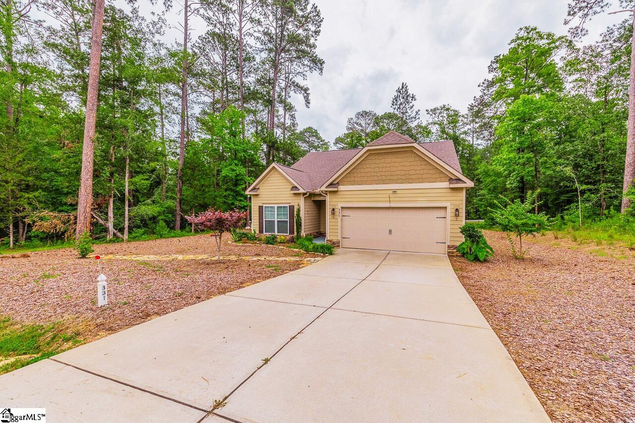 331 Pro Circle, McCormick