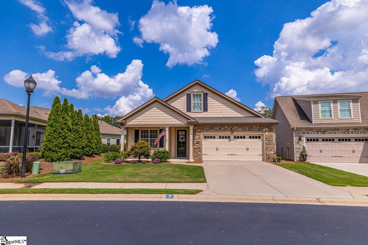 7 Briarhill Drive