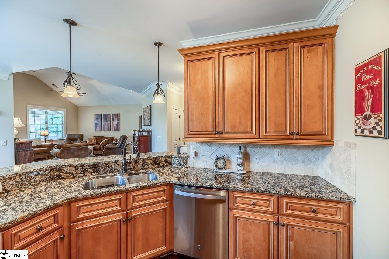 7 Briarhill Drive