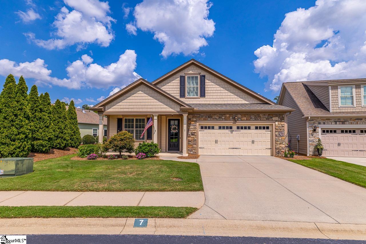 7 Briarhill Drive