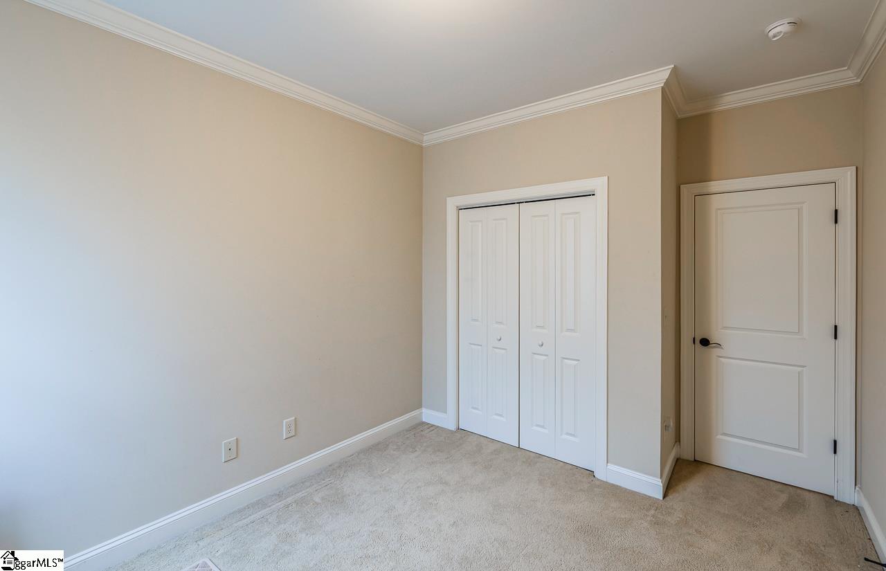 7 Briarhill Drive