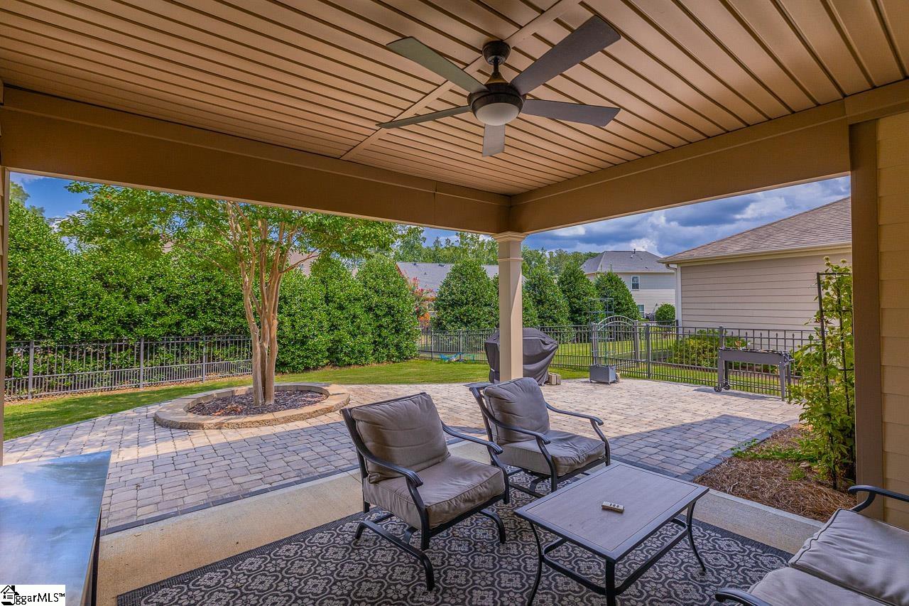 7 Briarhill Drive