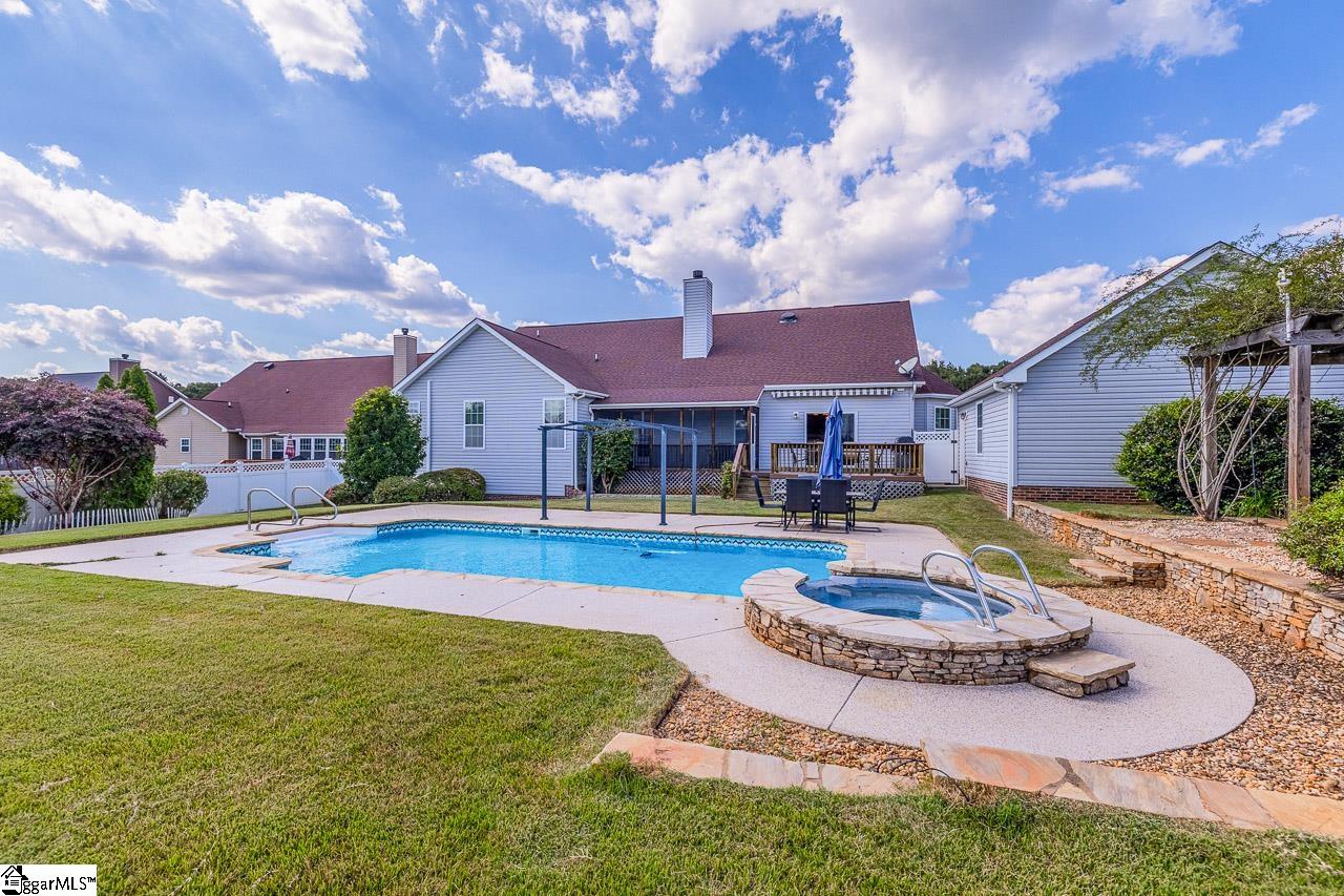 608 Saddlebred Drive