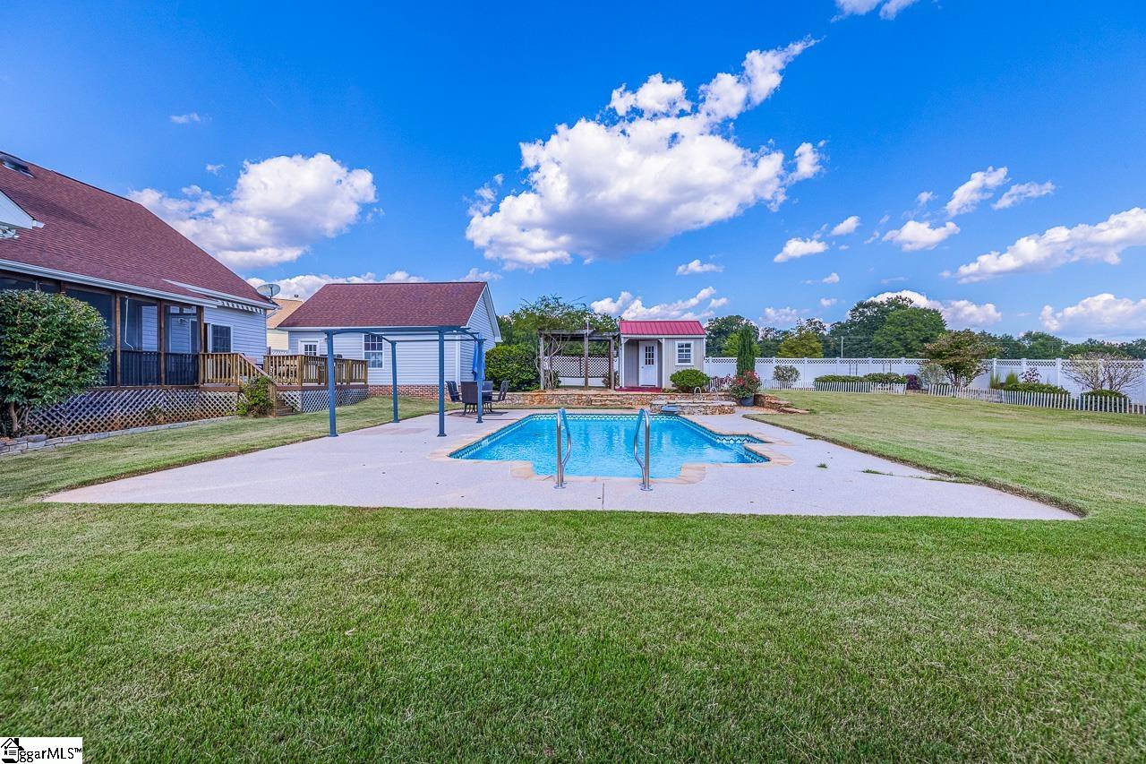 608 Saddlebred Drive