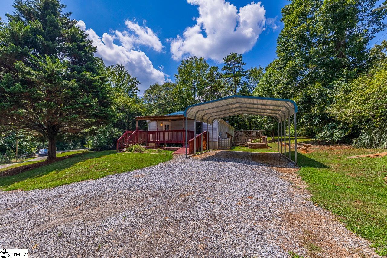 119 Pine Circle
