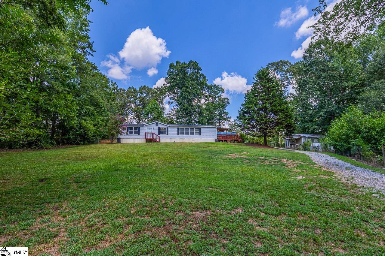 119 Pine Circle
