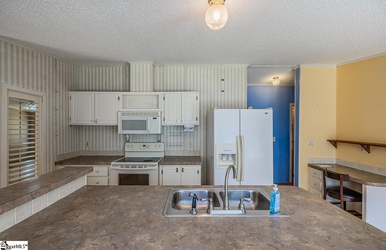 119 Pine Circle