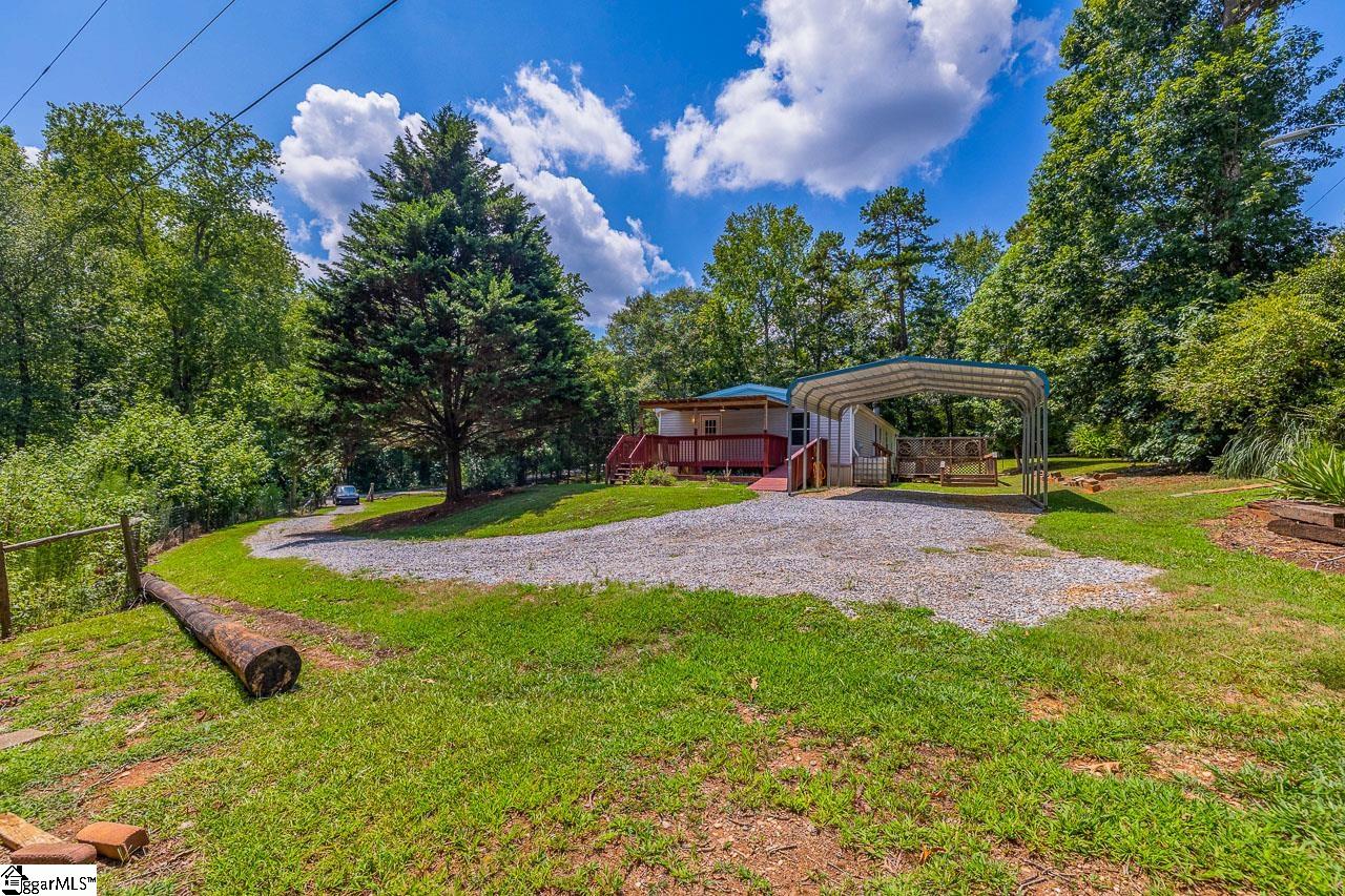 119 Pine Circle
