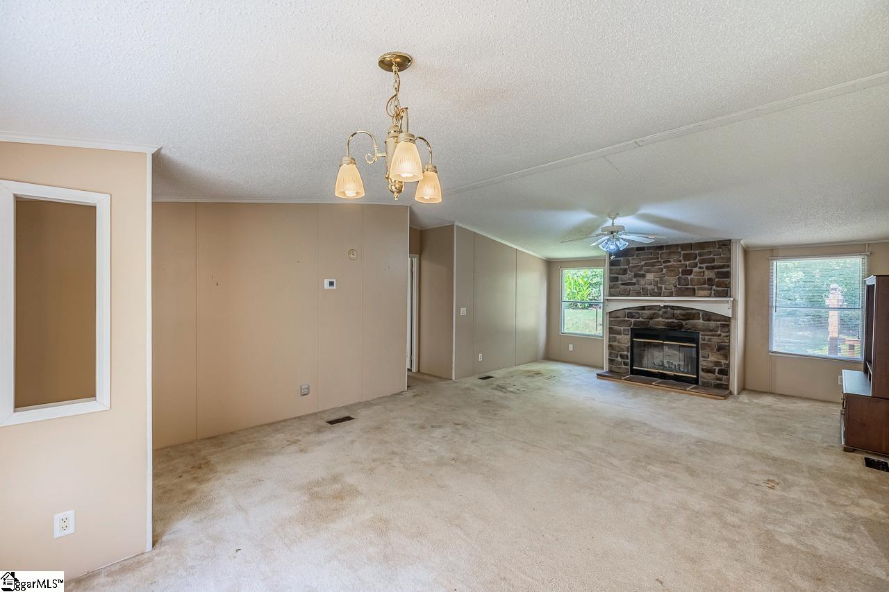 119 Pine Circle